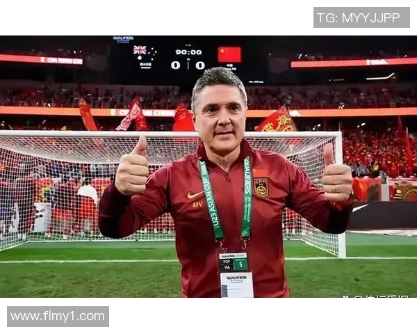 国足迎战乌兹别克全力争胜进球大战期待精彩瞬间