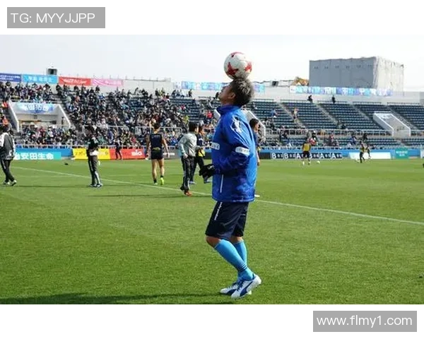 福田黄蜂迎战町田全力争胜期待精彩对决展现足球魅力